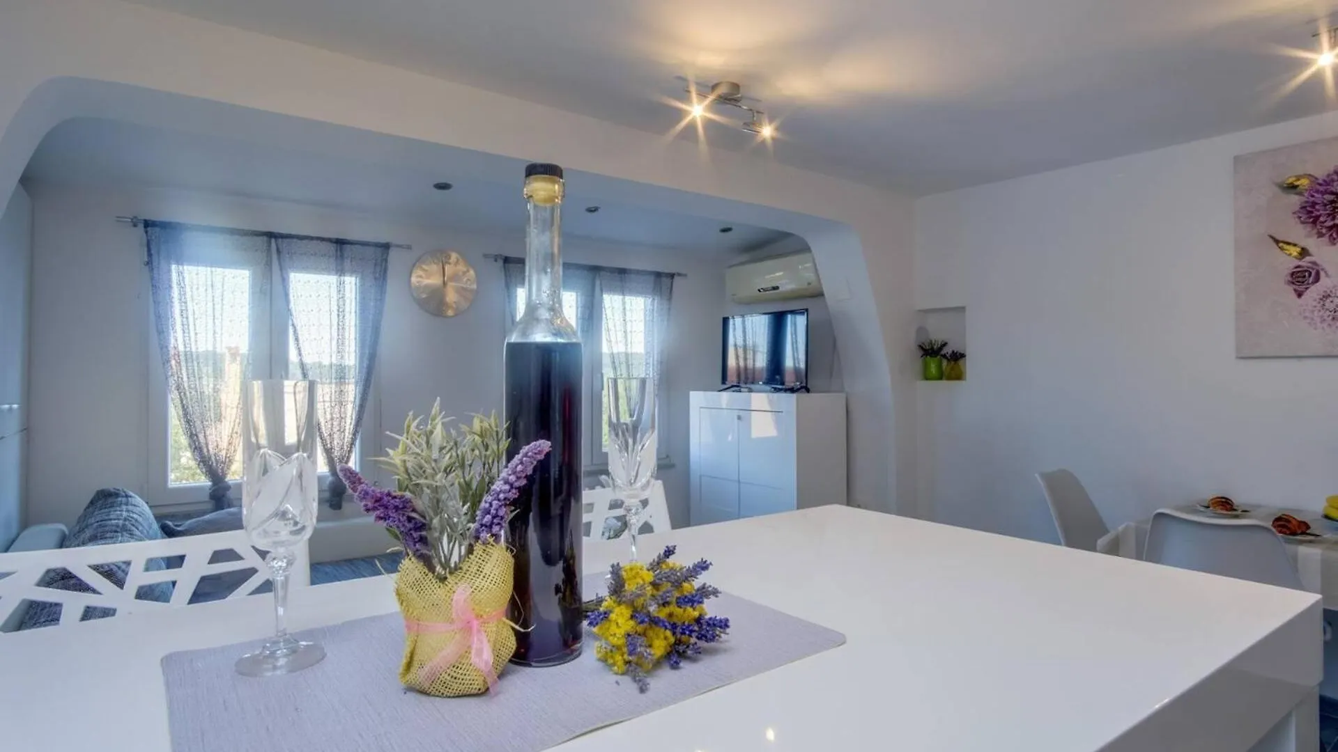 Apartment Pinija マリ・ロシニュ