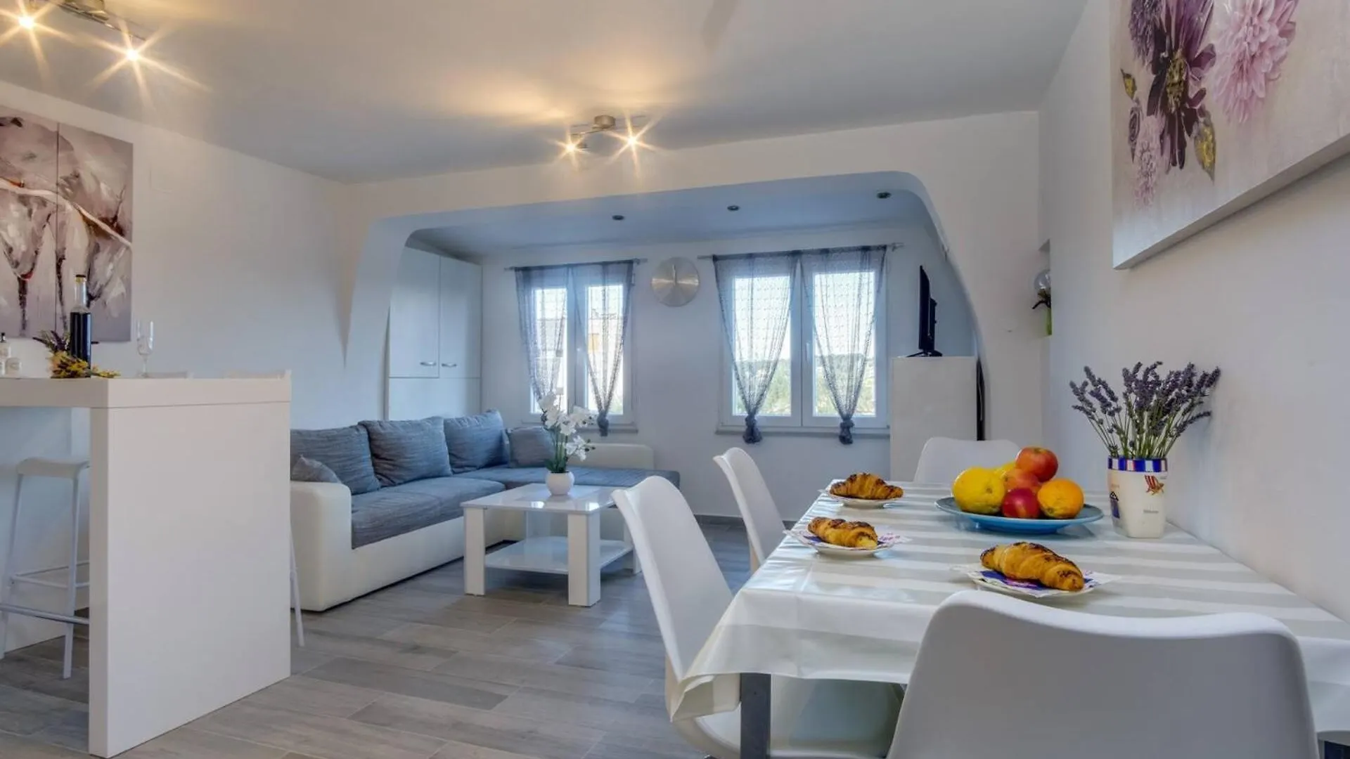 Apartment Pinija マリ・ロシニュ