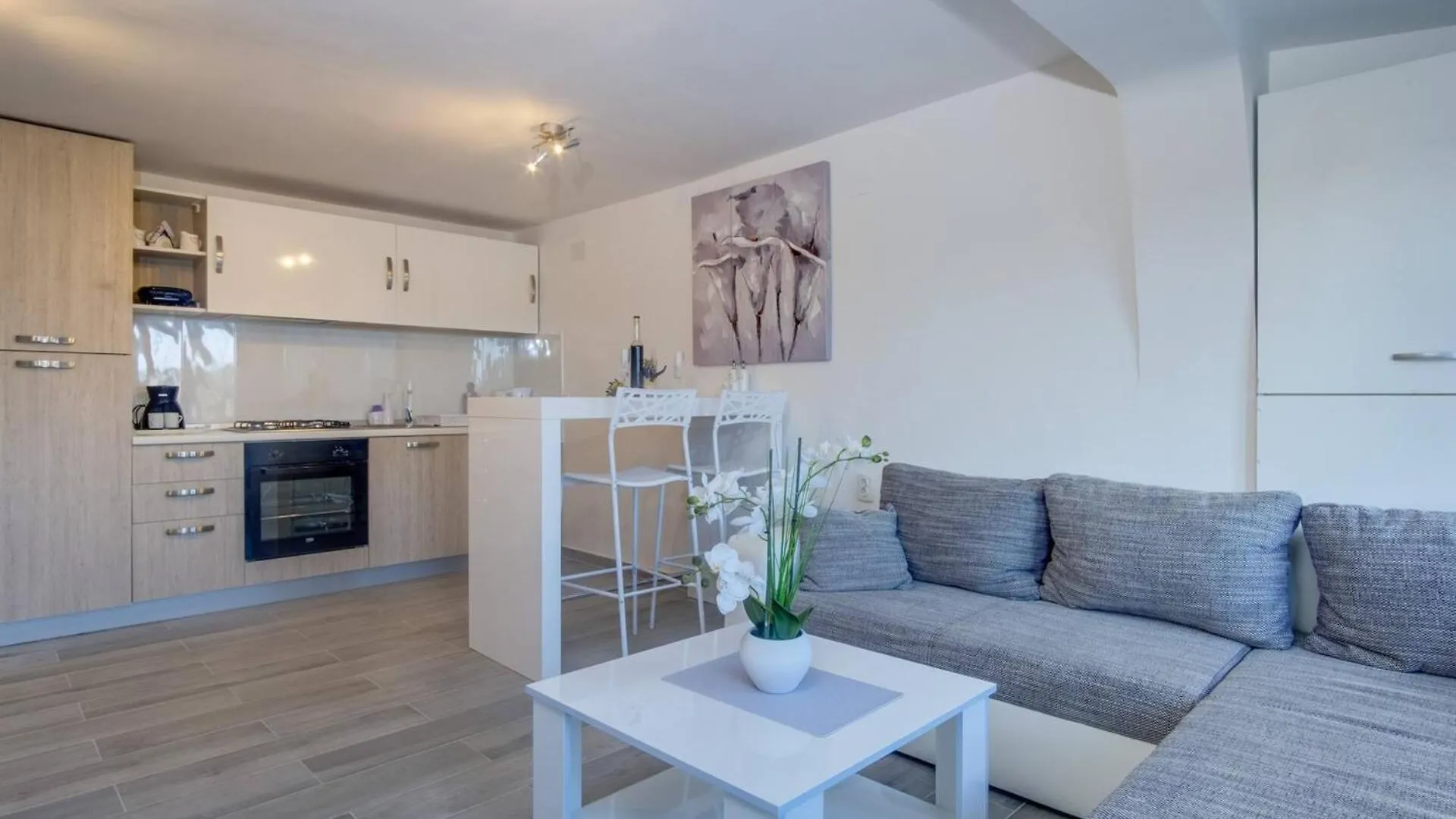 Apartment Pinija マリ・ロシニュ